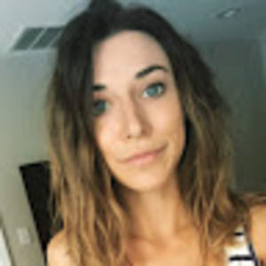 Meet your Posher, Alyson
